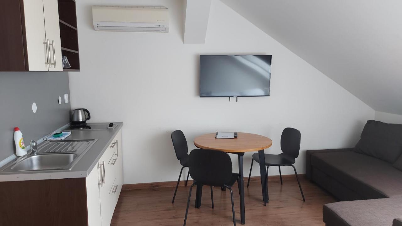 Residence Vysta Прага Екстер'єр фото