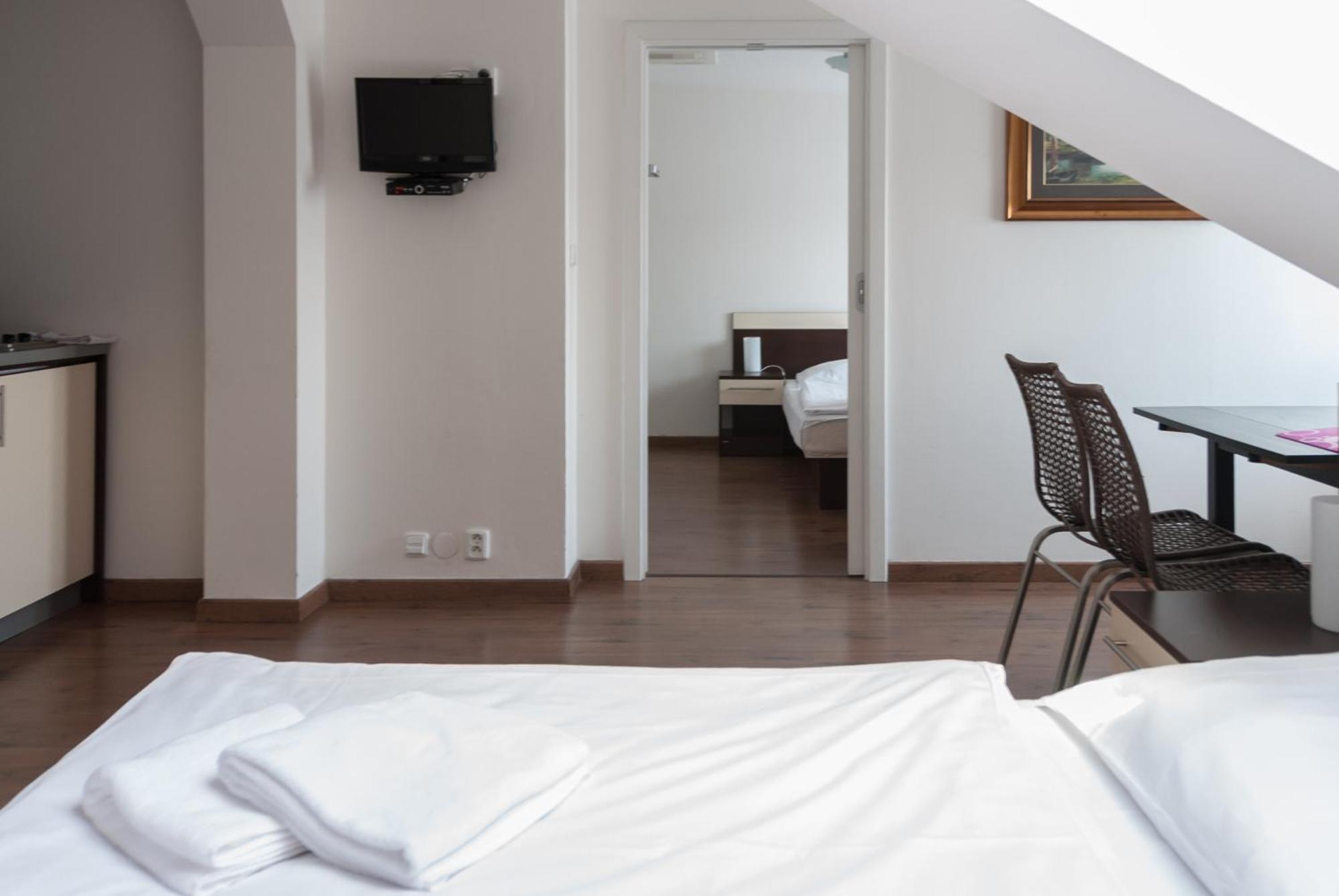 Residence Vysta Прага Номер фото