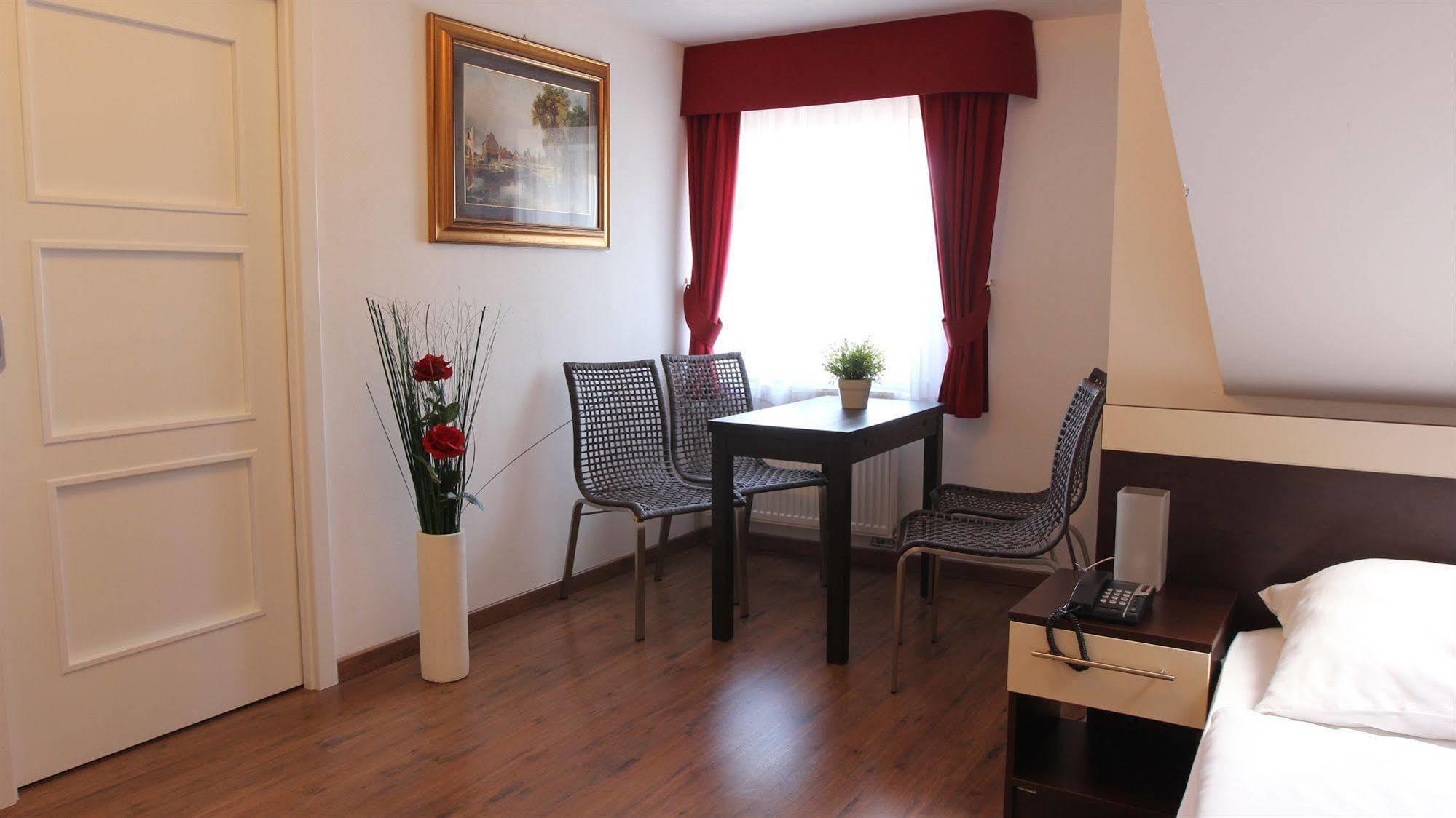 Residence Vysta Прага Номер фото